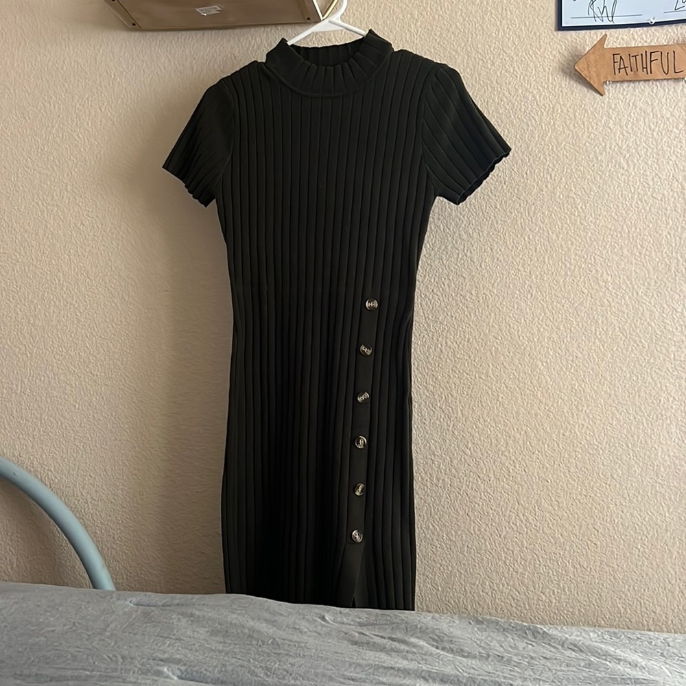 fitted green dress with buttons